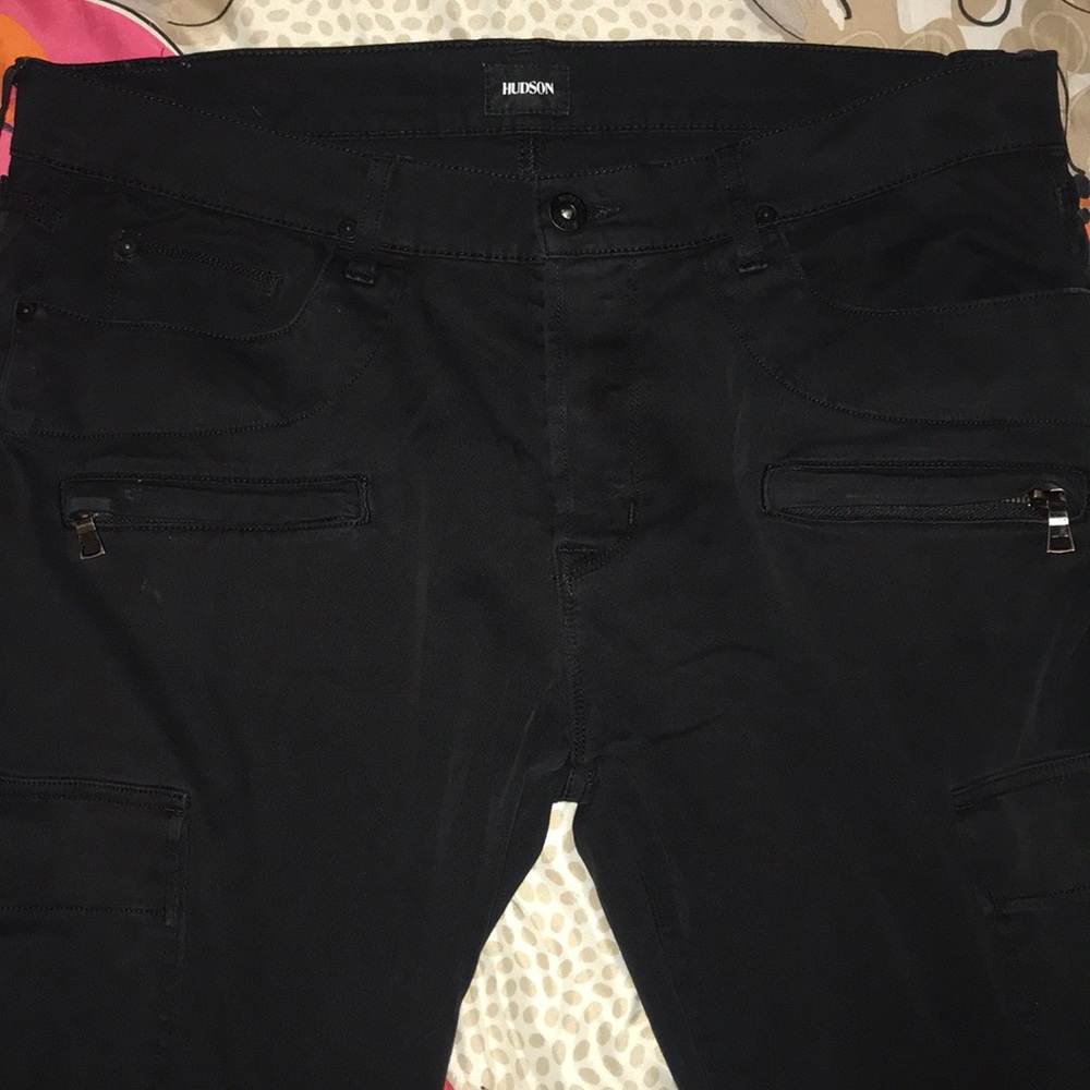 Hudson Cargos